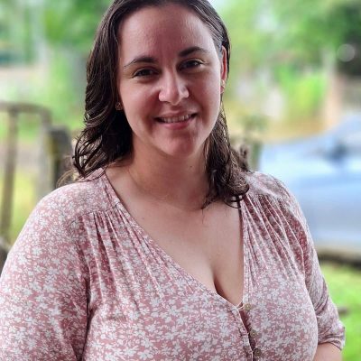 15-Jennifer Dueck Salas-rsz